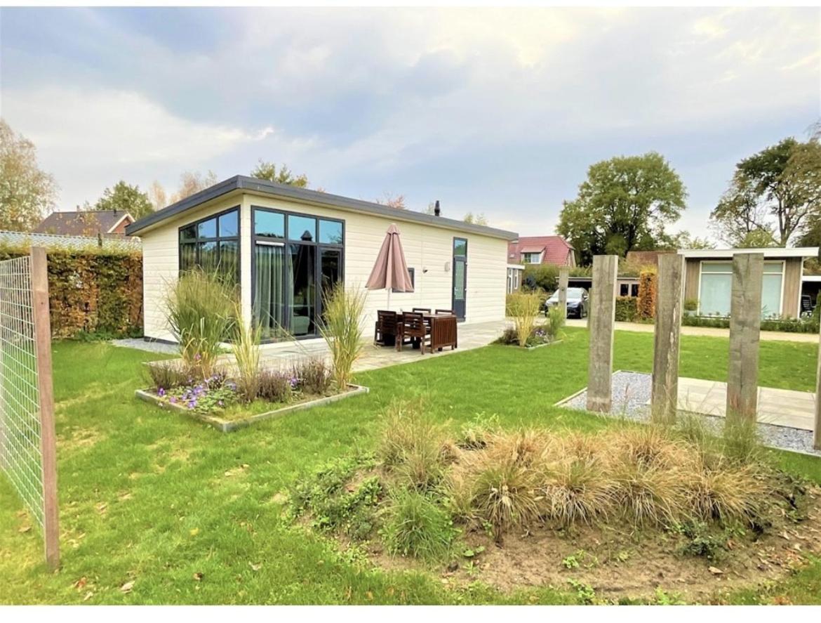 Knus Chalet Heidebloem Putten Exterior foto